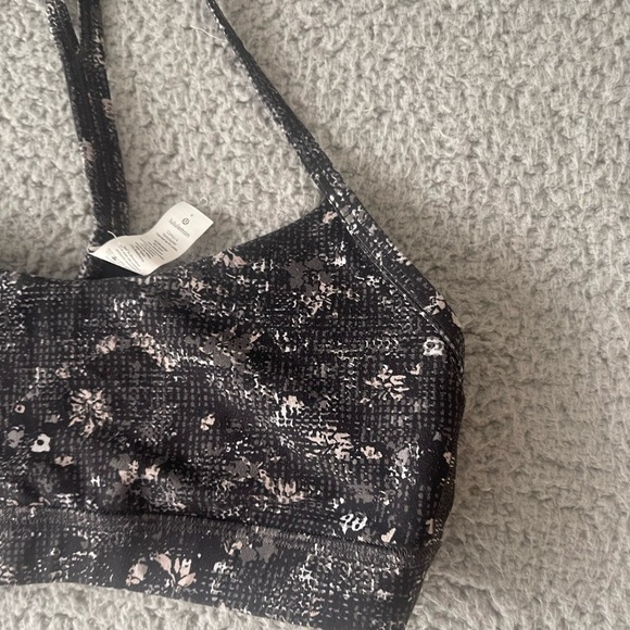 Lululemon Flow Y Bra Nulu Light Support B/C Cup Equalized Multi Women's Size 6 - Picture 3 of 6